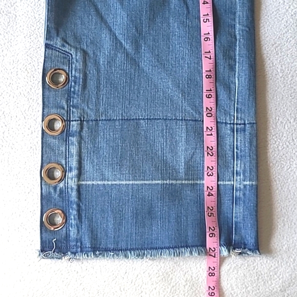 Standards & Practices Wide Leg Cropped Jeans Size 22 Medium Wash Raw Hem - Picture 8 of 16